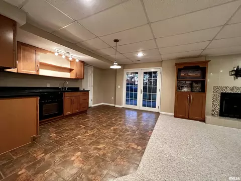 236 Hillview Dr, Macomb, IL 61455 photo 36