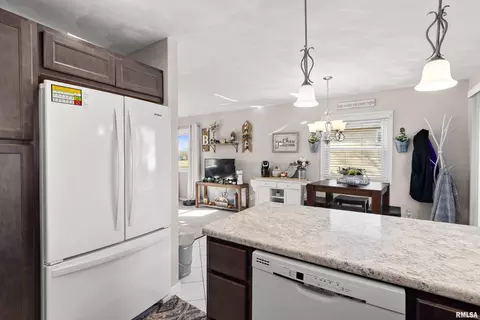 329 S Maplewood Blvd, Dunlap, IL 61525 photo 20