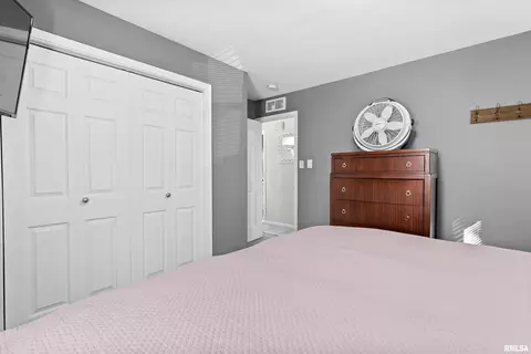 329 S Maplewood Blvd, Dunlap, IL 61525 photo 29
