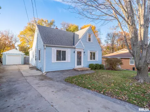 109 Jefferson Ct, East Peoria, IL 61611