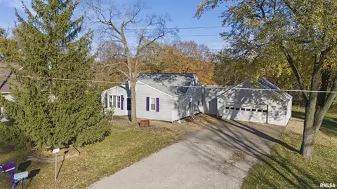 216 Murphy Ln, Metamora, IL 61548