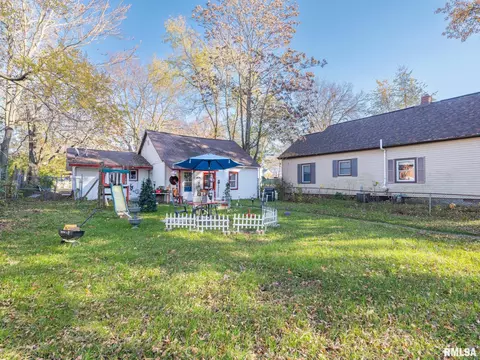 1202 S 3rd St, Pekin, IL 61554 photo 42