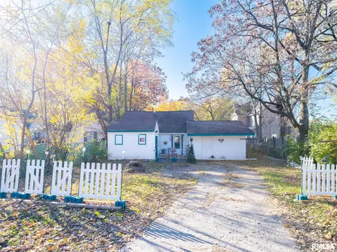 1202 S 3rd St, Pekin, IL 61554 photo 33