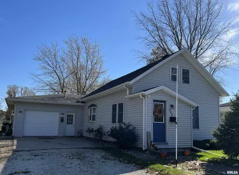 346 Grant St, Bushnell, IL 61422
