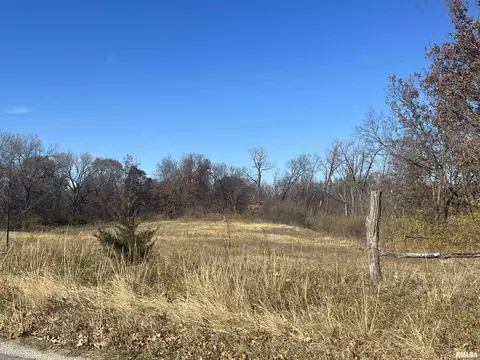 N 600th Road, Colchester, IL 62326