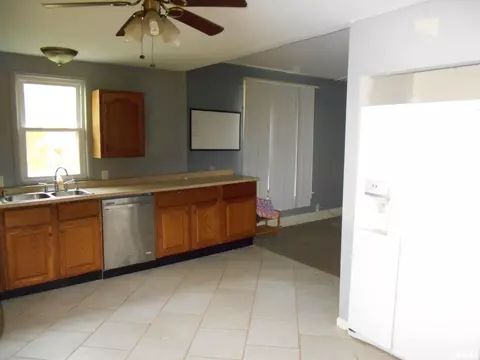 Kitchen - 806 S Johnson St, Macomb, IL 61455 photo 3 of 3