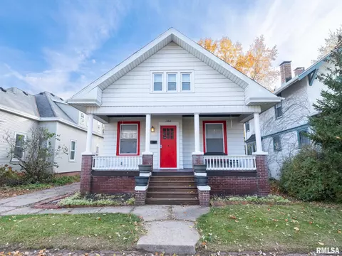 1806 W Sherman Ave, Peoria, IL 61606