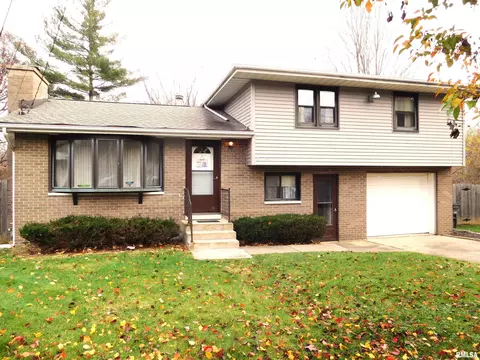 134 Lincoln Pkwy, East Peoria, IL 61611