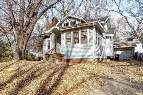 1019 W Gilbert Ave, Peoria, IL 61604