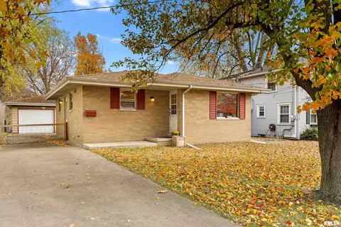 3500 N Peoria Ave, Peoria, IL 61603