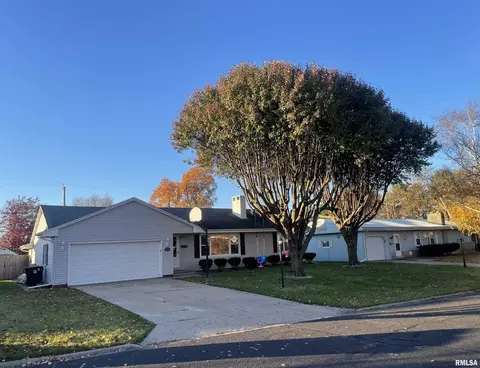 1810 W Christine Ave, Peoria, IL 61614