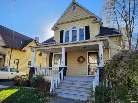 240 E Ash St, Canton, IL 61520 photo 46
