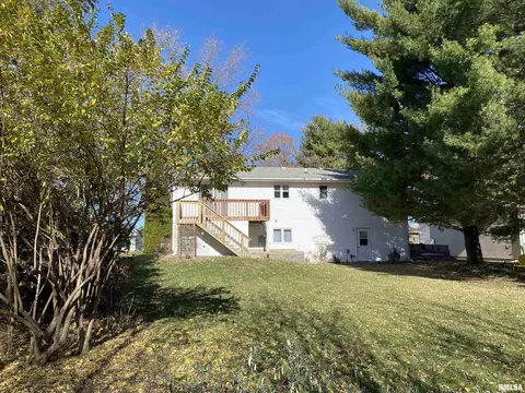 143 James Dr, Macomb, IL 61455 photo 44