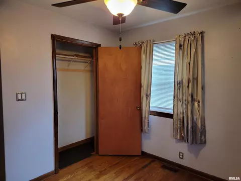 480 N 10th St, Canton, IL 61520 photo 22