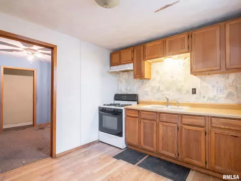 7721 W Pfeiffer Rd, Mapleton, IL 61547 photo 4