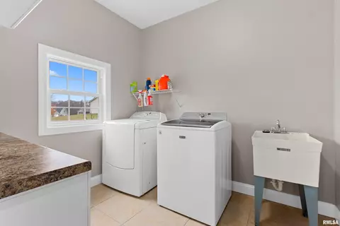 405 Cottingham Ln, Germantown Hills, IL 61548 photo 30