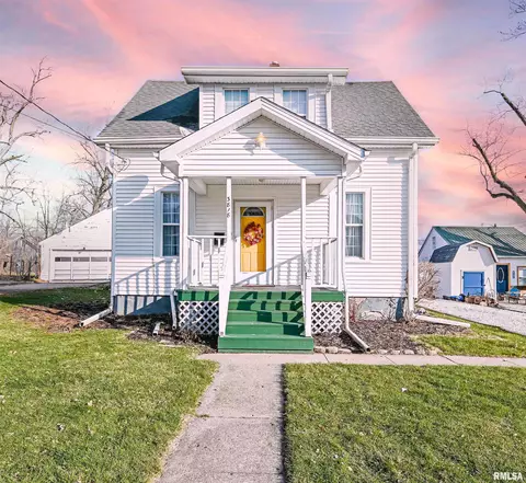 3818 N Vincent Ave, Peoria Heights, IL 61616