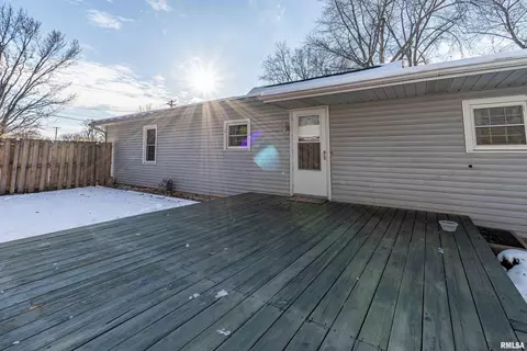 706 E Jackson St, Cuba, IL 61427 photo 22