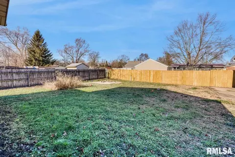 650 E Monroe St, Cuba, IL 61427 photo 26