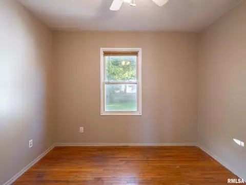 1111 E Gift Ave, Peoria, IL 61603 photo 22