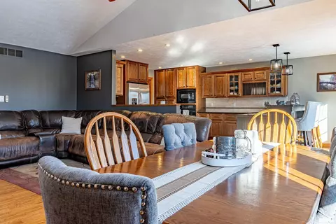 Dining - 16036 King Rd, Danvers, IL 61732 photo 2 of 2