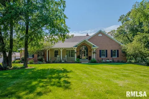 16036 King Rd, Danvers, IL 61732