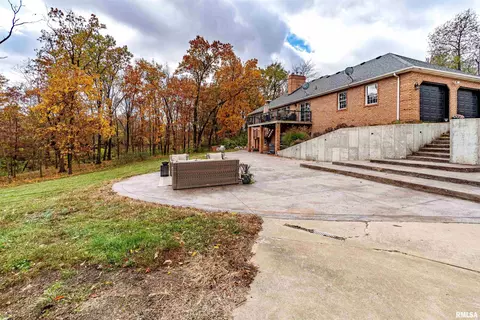 Exterior - 16036 King Rd, Danvers, IL 61732 photo 19 of 28