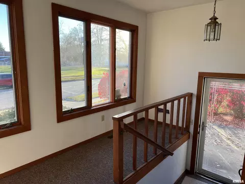 520 E Jefferson St, Macomb, IL 61455 photo 5