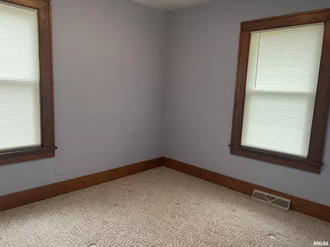 520 E Jefferson St, Macomb, IL 61455 photo 13