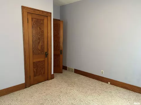 520 E Jefferson St, Macomb, IL 61455 photo 14