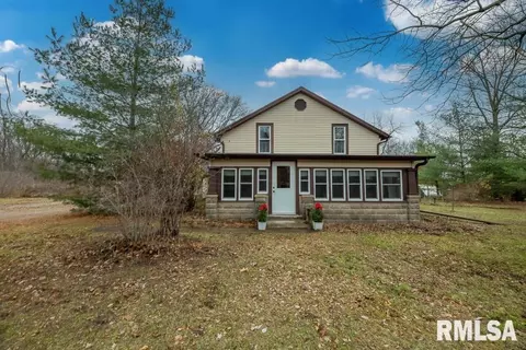 18614 E County Road 1600 N, Havana, IL 62644