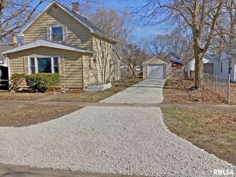 1620 N Cutright St, Chillicothe, IL 61523