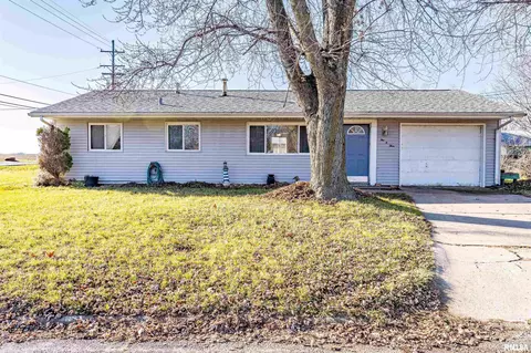 103 Gem St, East Peoria, IL 61611