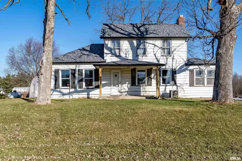 776 Seven Hills Rd, Metamora, IL 61548