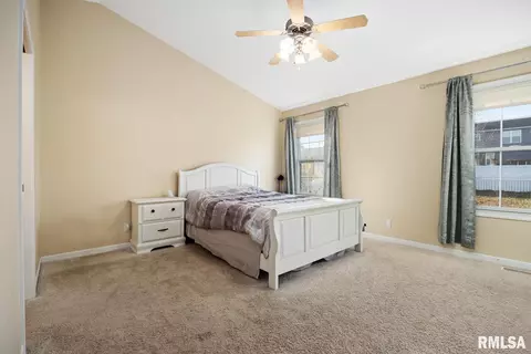 704 Simon St, Washington, IL 61571 photo 18