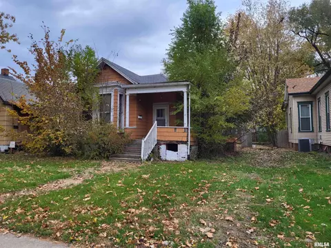 1218 N Ellis St, Peoria, IL 61606