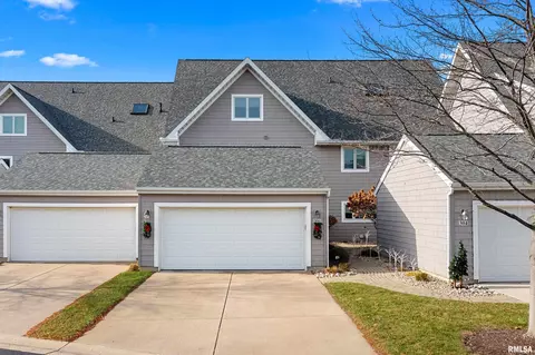 306 Harbor Pointe Dr, East Peoria, IL 61611