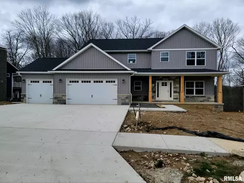 114 Rosemary Ln, Germantown Hills, IL 61548