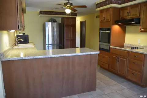 Kitchen - 960 S Garfield St, Macomb, IL 61455 photo 1 of 4