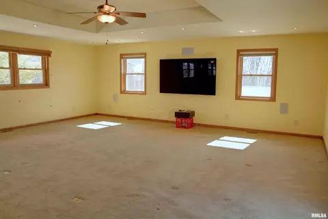 Other - 960 S Garfield St, Macomb, IL 61455 photo 2 of 7