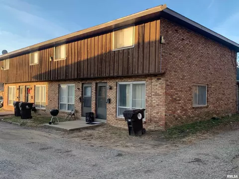 2909 W Ann St, Peoria, IL 61605