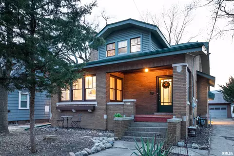 3027 N Sheridan Rd, Peoria, IL 61604