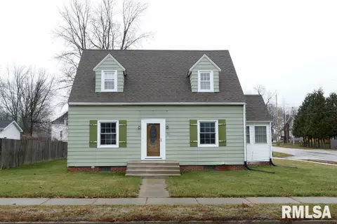 401 W Mt Vernon St, Metamora, IL 61548