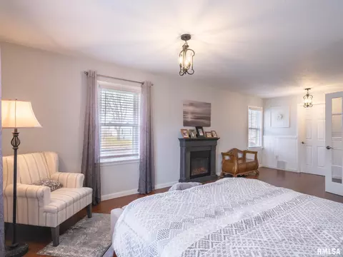320 Barbara Rd, Pekin, IL 61554 photo 21