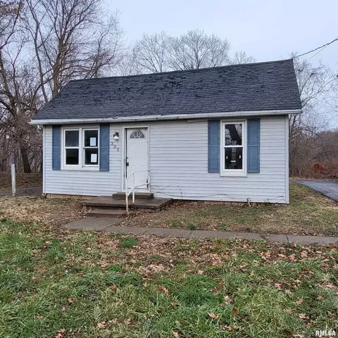 309 Riverview Dr, Creve Coeur, IL 61610