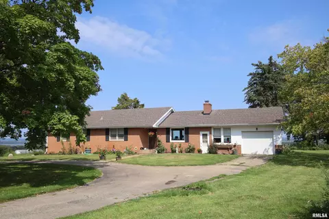 376 Riverview Blf, Metamora, IL 61548