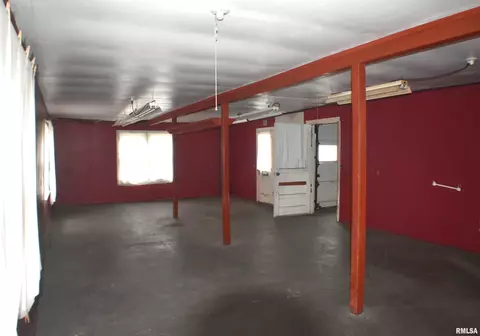 Exterior - 707 E Ash St, Canton, IL 61520 photo 5 of 5