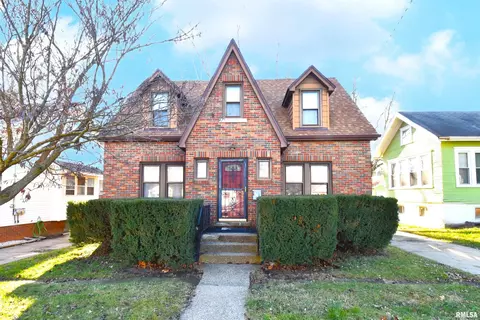 520 W Loucks Ave, Peoria, IL 61604