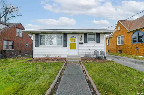 905 W Florence Ave, Peoria, IL 61604