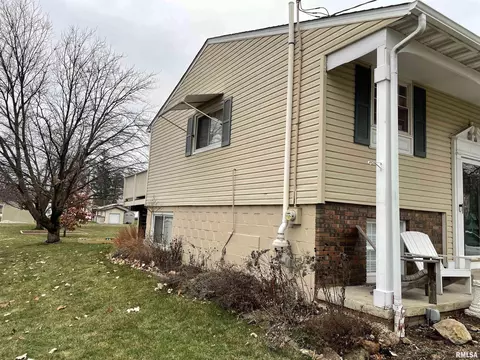 126 E Clinton St, Brimfield, IL 61517 photo 38